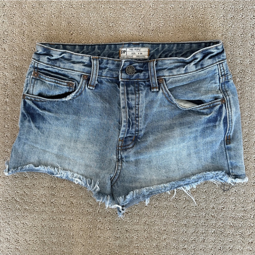 Free People Shorts w/raw hem